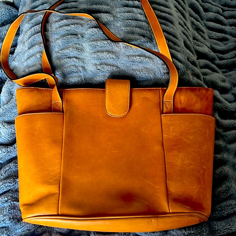 Genuine leather tote/ tablet or laptop case